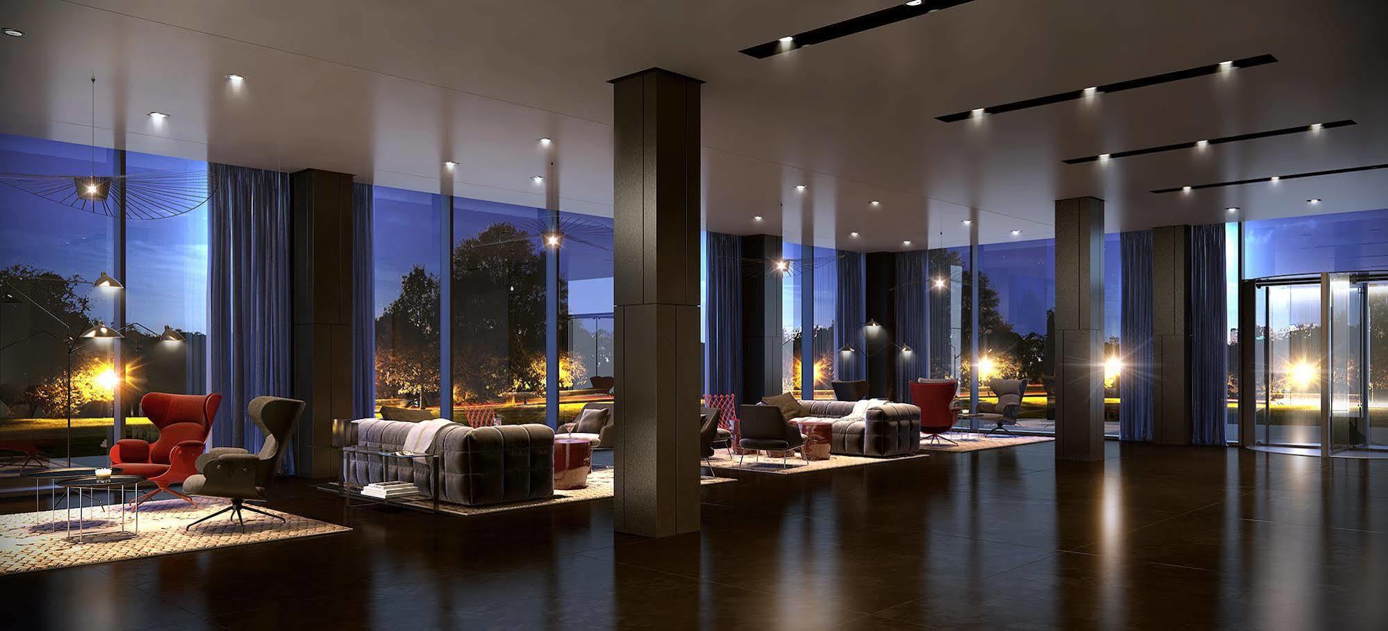 Park Plaza London, Park Royal Hotel Londra
